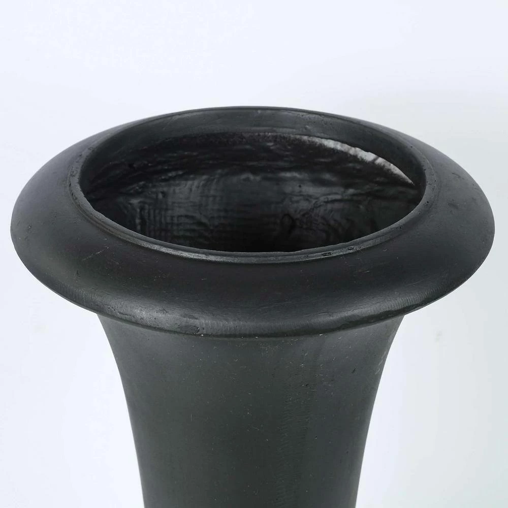 LuxenHome Small Black Fiberclay Urn Planter - Image 3