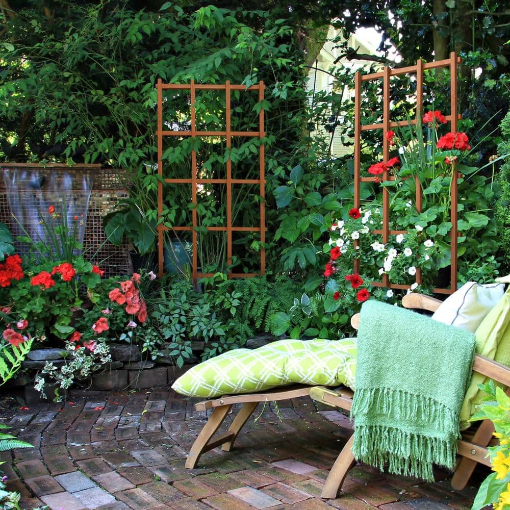 Outdoor Essentials 60 in. Wood Barrel Trellis - Image 4