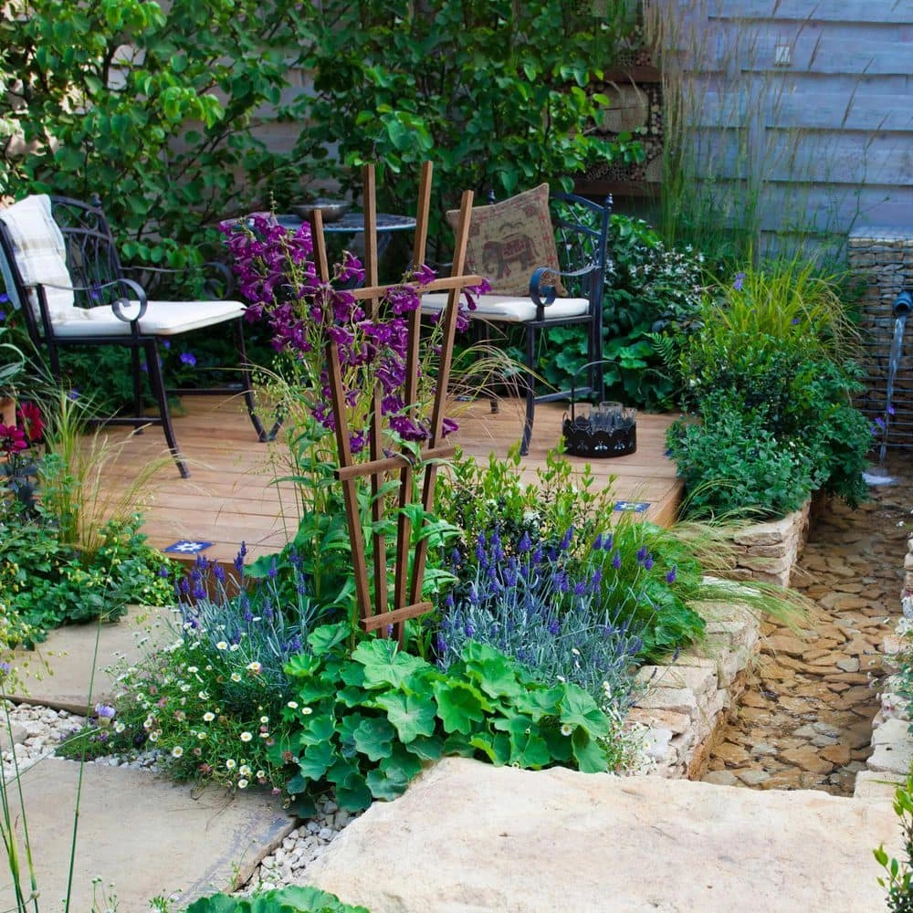 Outdoor Essentials Homestead 48 in. Walnut‐Tone Fan Trellis (2‐Pack) - Image 3